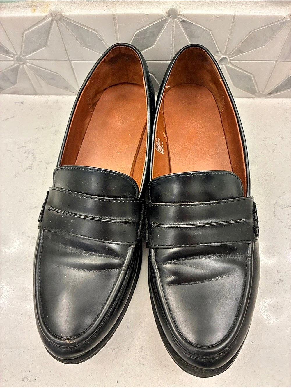 Universal Thread Black Penny Loafers